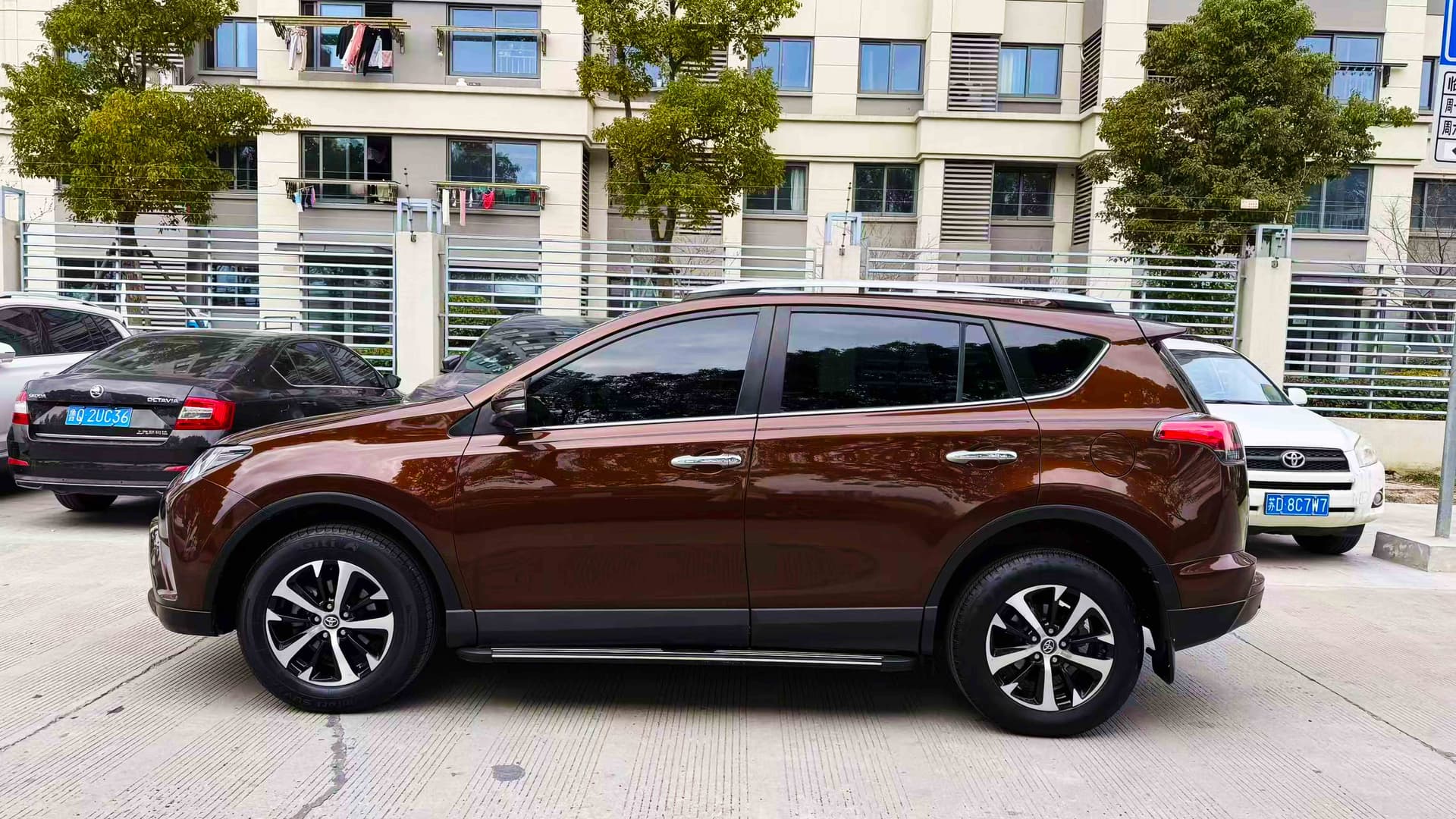 Toyota RAV4 2016