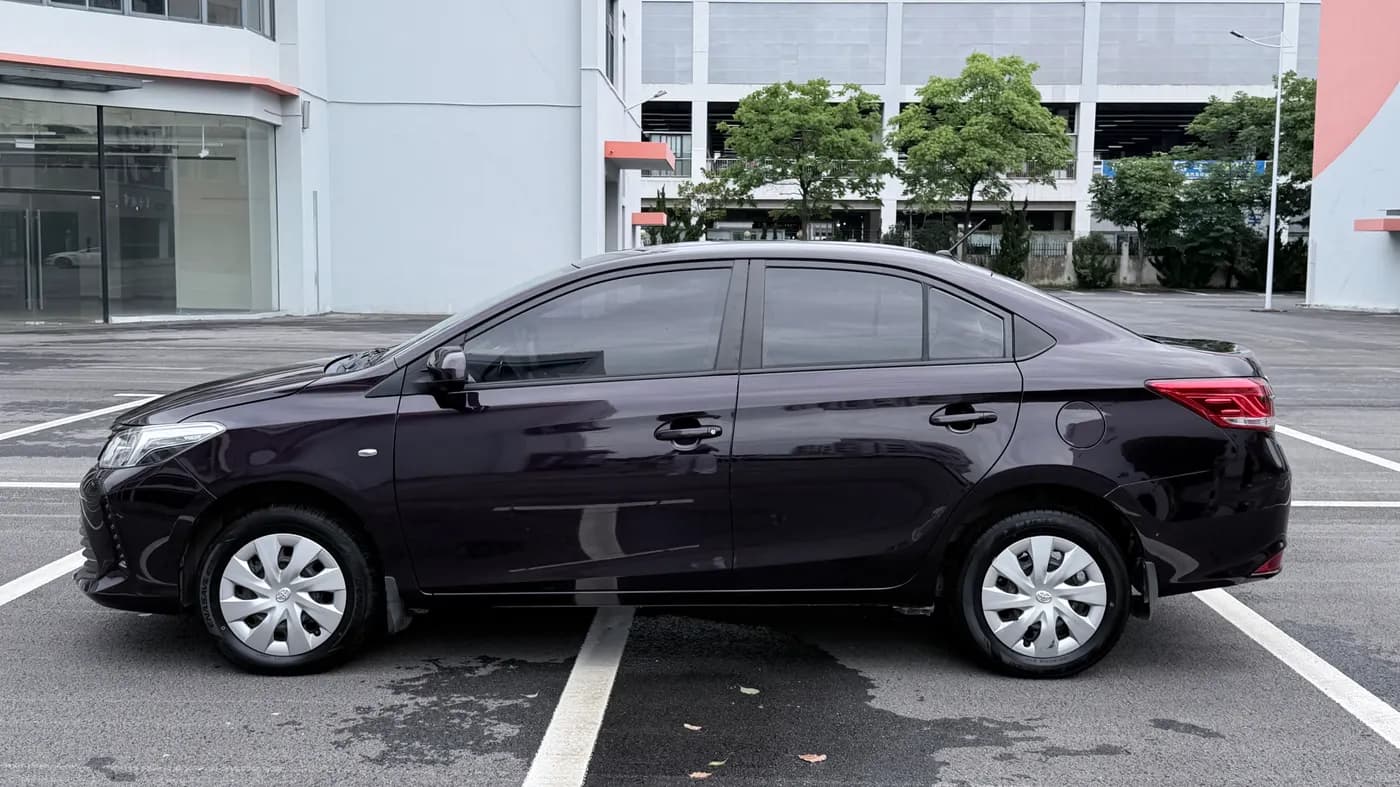 Toyota VIOS 2017 miniature 4